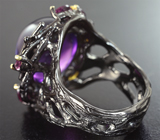 Серебряное кольцо со сливовым аметистом 11+ карат, родолитами и желтыми турмалинами