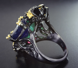Серебряное кольцо с зеленым флюоритом, синим и красным сапфирами, родолитами и диопсидом Серебро 925