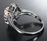 Праздничное серебряное кольцо с эфиопским опалом и разноцветными турмалинами Серебро 925