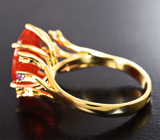 Золотое кольцо с ярким ограненным мексиканским опалом 2,58 карата, аметистами и бриллиантами Золото