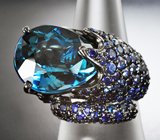 Серебряное кольцо с насыщенно-синим топазом и синими сапфирами Серебро 925