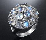 Впечатляющее серебряное кольцо с лабрадоритами и бесцветными топазами Серебро 925