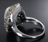 Серебряное кольцо с кристаллическим эфиопским опалом 6,94 карата, разноцветными сапфирами, цаворитами и родолитами