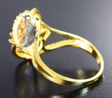 Золотое кольцо с морганитом высокой дисперсии 5,02 карата Золото
