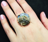 Золотое кольцо с крупным резным лабрадоритом 42,36 карата Золото