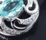 Ажурные серебряные серьги с «неоновыми» апатитами