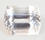 Чистейший крупный топаз 29,91 карата 