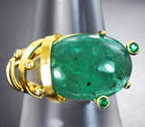 Золотое кольцо с крупным насыщенным кабошоном уральского изумруда 7,62 карата и бриллиантами Золото