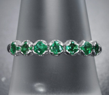 Изящное серебряное кольцо с яркими изумрудами Серебро 925