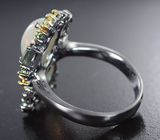 Серебряное кольцо с кристаллическими эфиопскими опалами 6,2 карата, зеленым сапфиром и диопсидами