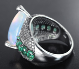 Серебряное кольцо с кристаллическим эфиопским опалом 10,92 карата, изумрудами и бриллиантами Серебро 925