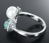 Чудесное серебряное кольцо с жемчужиной, редким грандидьеритом и изумрудами