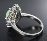Шикарное серебряное кольцо с эфиопским опалом и синими сапфирами бриллиантовой огранки Серебро 925