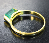 Золотое кольцо с уральским изумрудом 0,82 карата