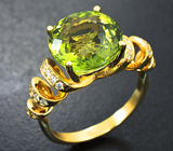 Золотое кольцо с сочным желто-зеленым турмалином 6,18 карата и бриллиантами