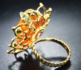 Золотое кольцо с кристаллическим эфиопским опалом 9,2 карата, уральскими изумрудами и бриллиантами