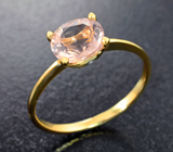 Золотое кольцо с морганитом высокой чистоты 1,47 карата