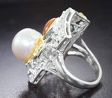 Серебряное кольцо с жемчужиной, кристаллическим эфиопским опалом, диопсидами, родолитами и черными шпинелями