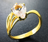 Золотое кольцо с морганитом 1,63 карата