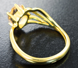 Золотое кольцо с морганитом 1,63 карата