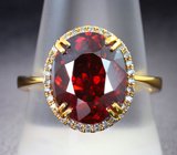 Кольцо cо сфалеритом 7,47 карата и бесцветными цирконами