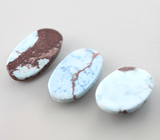 Набор из 3 кабошонов голубой казахстанской бирюзы 4,07 карата