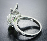 Оригинальное серебряное кольцо с пренитом