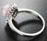 Чудесное серебряное кольцо с перуанским розовым опалом и рубинами