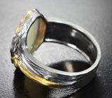 Серебряное кольцо с ограненным эфиопским опалом 2,59 карата и диопсидом