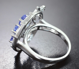 Изысканное серебряное кольцо с танзанитами