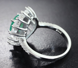 Великолепное cеребряное кольцо с ярким изумрудом Серебро 925