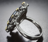 Серебряное кольцо с кристаллическим черным опалом 9,26 карата и диопсидами Серебро 925