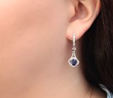 Стильные серебряные серьги с насыщенно-синими сапфирами Серебро 925