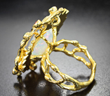 Массивное золотое кольцо с крупным ограненным эфиопским опалом 5,24 карата, сапфирами, цаворитами и бриллиантами