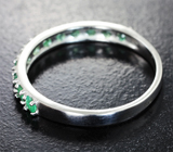 Стильное серебряное кольцо с изумрудами высокой чистоты