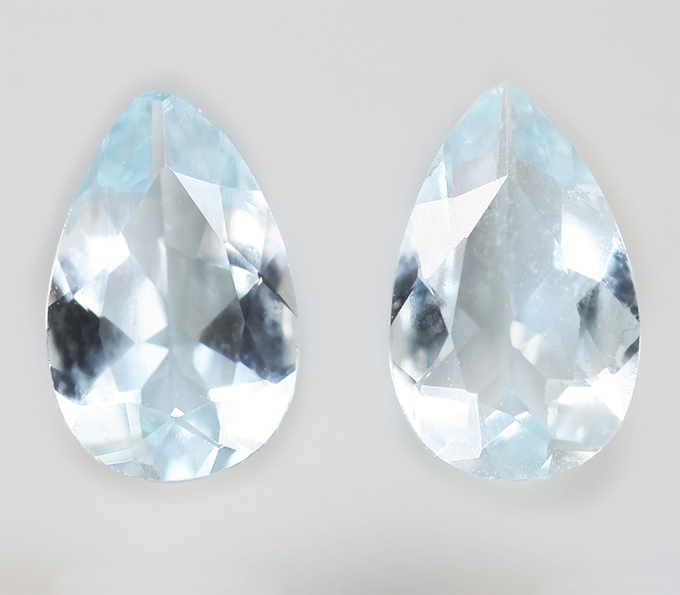 Пара аквамаринов 1,05 карата