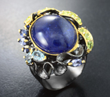 Серебряное кольцо с кабошоном танзанита 18,98 карата, ограненными танзанитами, голубыми топазами и перидотами Серебро 925