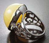Серебряное кольцо с пастельно-желтым опалом и диопсидами Серебро 925
