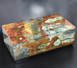 Большая шкатулка-купюрница из южно-уральской яшмы «Пикассо» и долерита