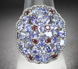 Шикарное серебряное кольцо с танзанитами и родолитами Серебро 925