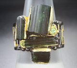 Серебряное кольцо с кристаллами зеленых турмалинов и перидотами Серебро 925