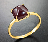 Золотое кольцо с насыщенным рубином 4,58 карата
