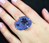 Золотое кольцо с крупным азуритом 35,1 карата и синим сапфиром Золото