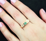Золотое кольцо с ярким «неоновым» уральским изумрудом 0,28 карата и бриллиантами высоких характеристик Золото