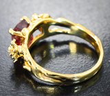 Золотое кольцо с редкой красно-оранжевой шпинелью 1,58 карата и бриллиантами Золото