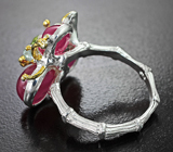 Серебряное кольцо со звездчатыми рубинами 10,97 карата, перидотами и голубыми топазами Серебро 925