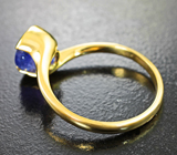 Золотое кольцо с бархатисто-синим танзанитом 2,13 карата Золото