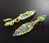 Крупные золотые серьги с резными зелеными аметистами 17,8 карата и уральскими изумрудами высоких характеристик Золото
