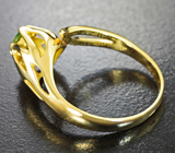 Золотое кольцо с насыщенным уральским демантоидом 0,46 карата Золото
