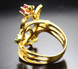 Кольцо с уральскими александритами 0,71 карата, рубином и бриллиантами Золото